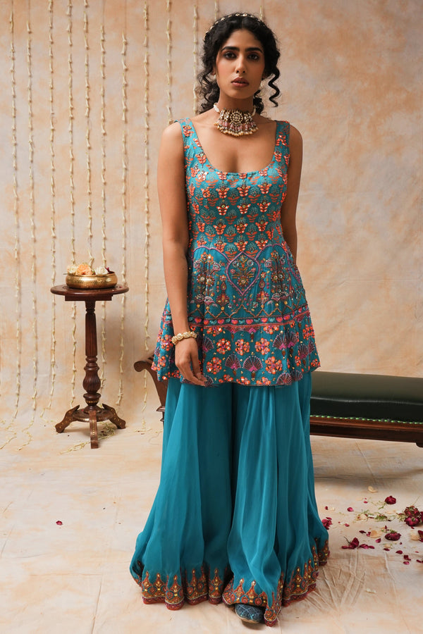Top 5 Designer Indian Ethnic Wear from Shree, Read Blog
